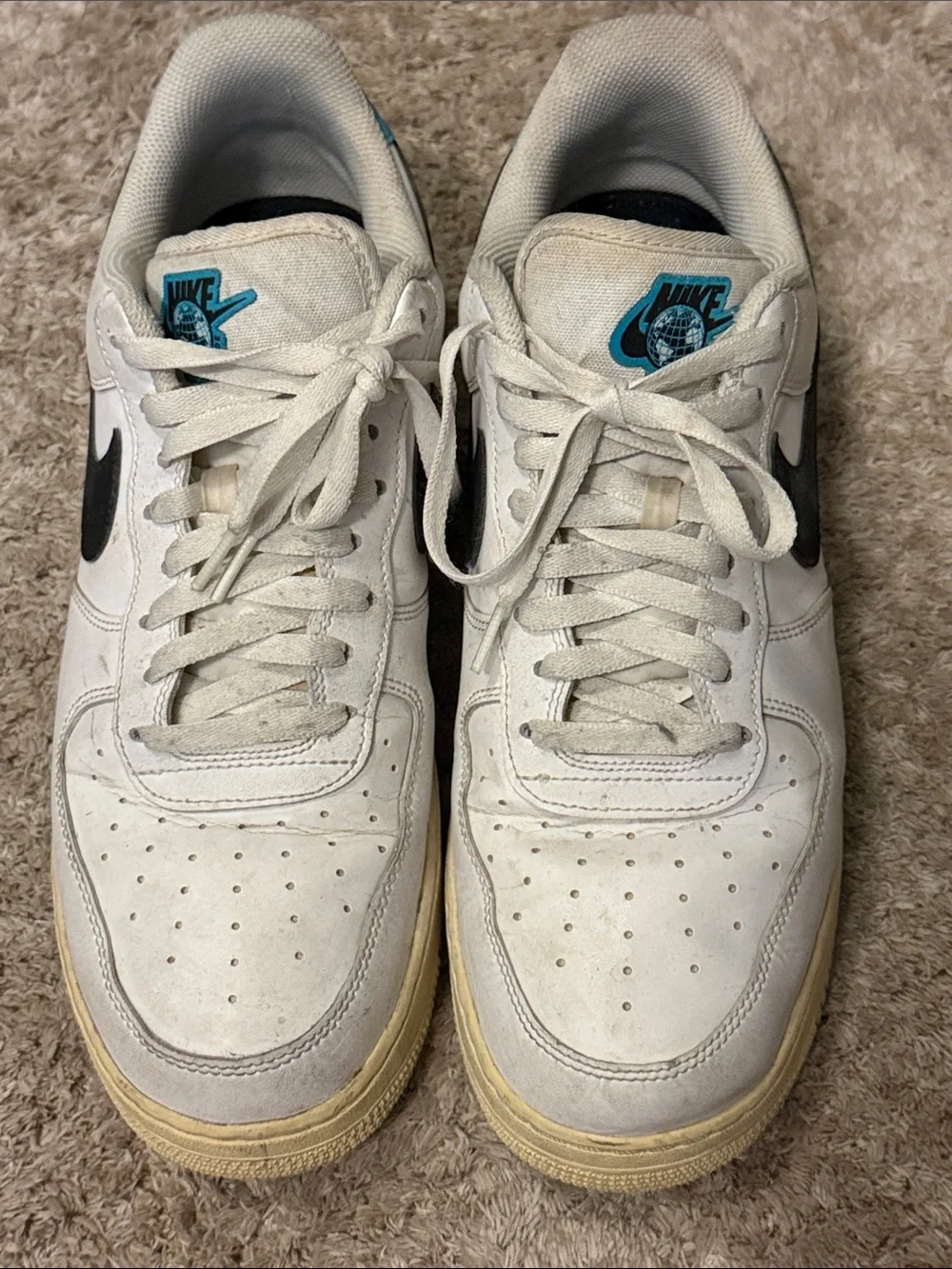 Nike Men’s worldwide Air Force 1 White Sneakers Cream Sole (size U.S. 12 men’s)